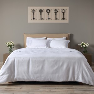 Themis 250TC. Stripe 1cm. 50% Cotton-50% polyester